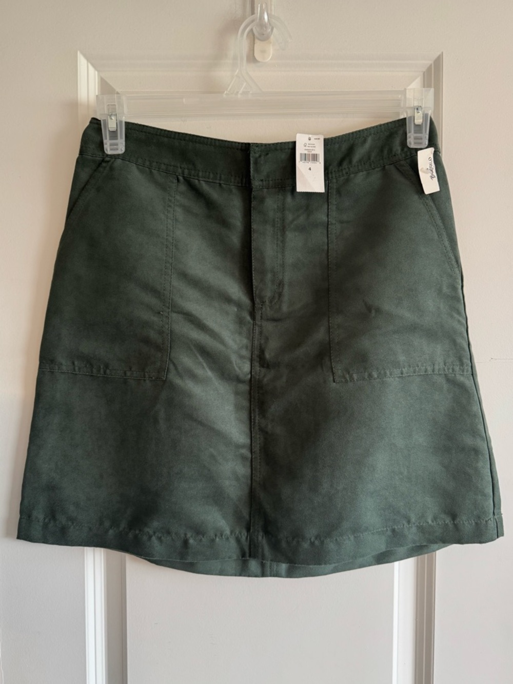 Banana Republic forest green faux suede utility mini skirt